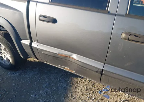 2007 Dodge Dakota Slt z USA, uszkodzony, nr VIN 1D7HW48K77S141442